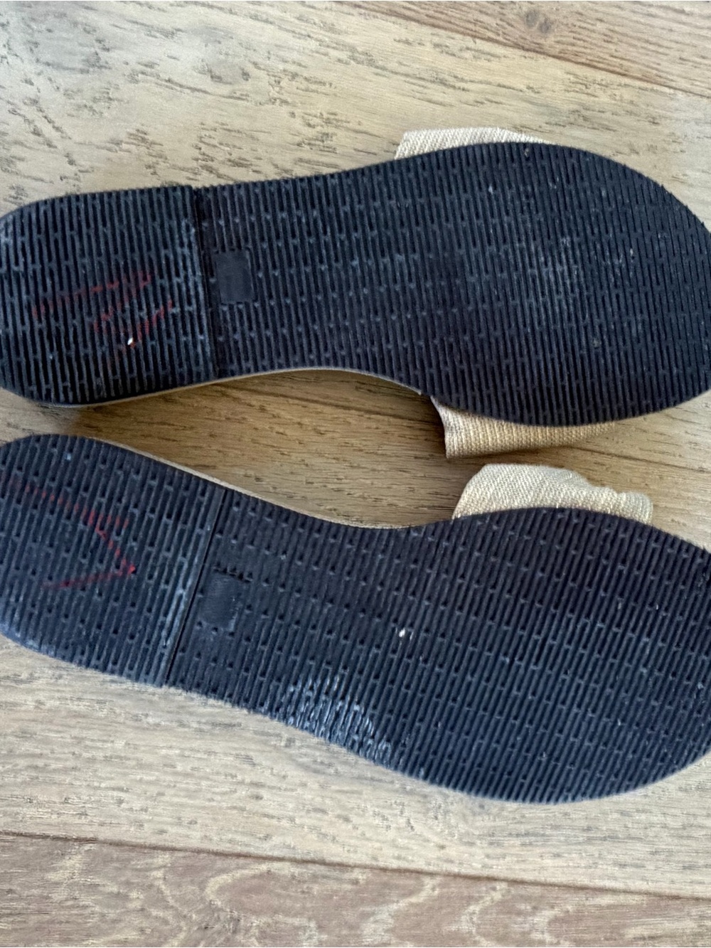 Havaianas Women's Light Beige Bow Slide Sandals - Picture 3 of 4